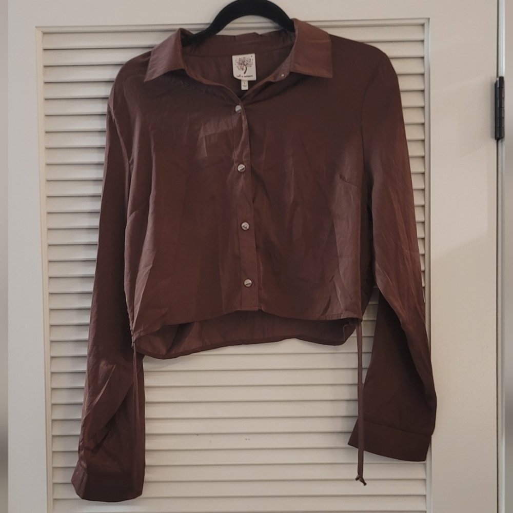 Self Esteen- Brown Long-Sleeve Lightweight Crop Top With Ruched Siding
